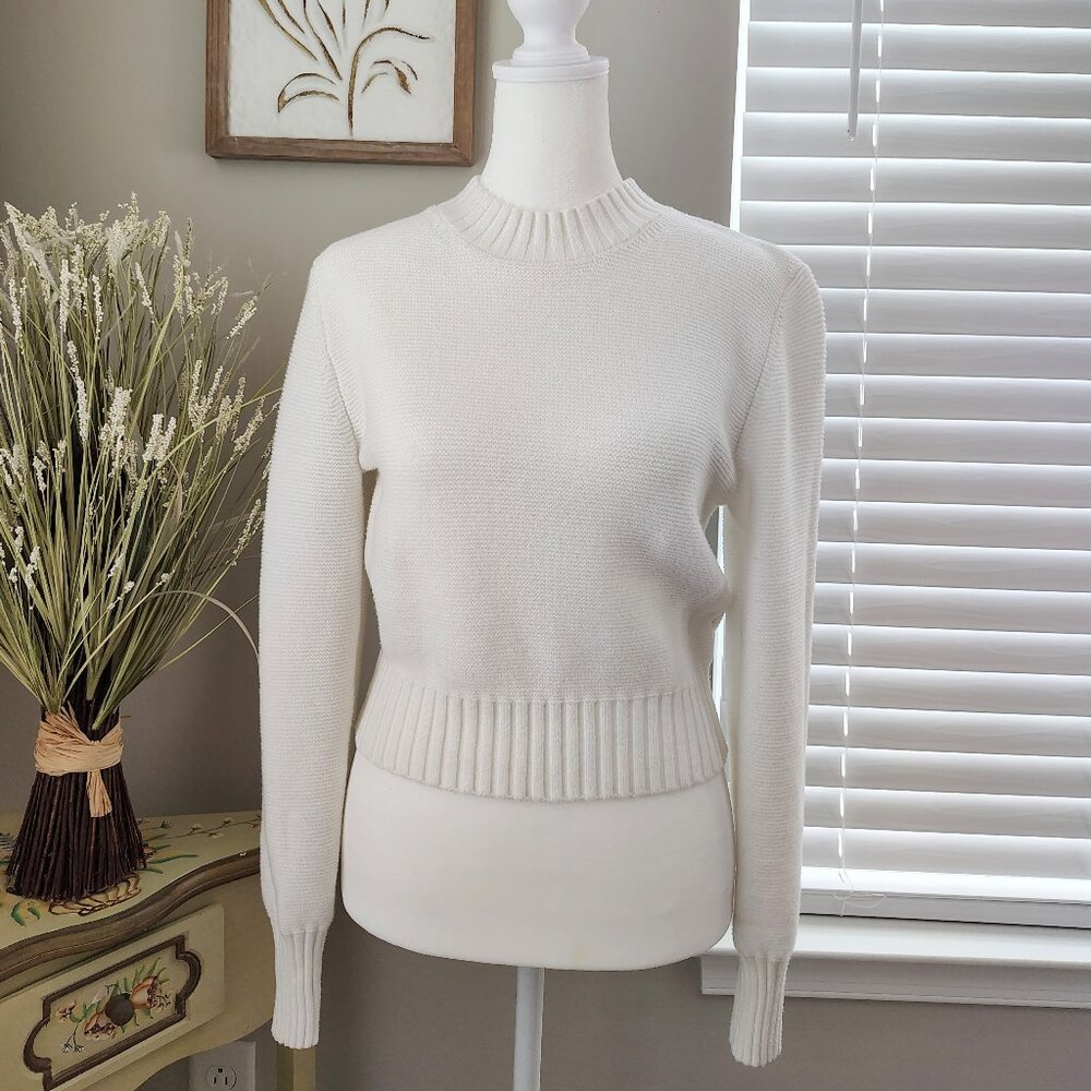 NWOT Zeagoo - Long Sleeve - White Sweater - Small